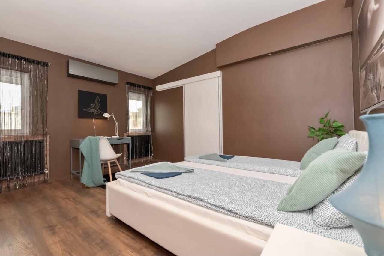Nightingale Luxury Apartment Budapest Exterior photo