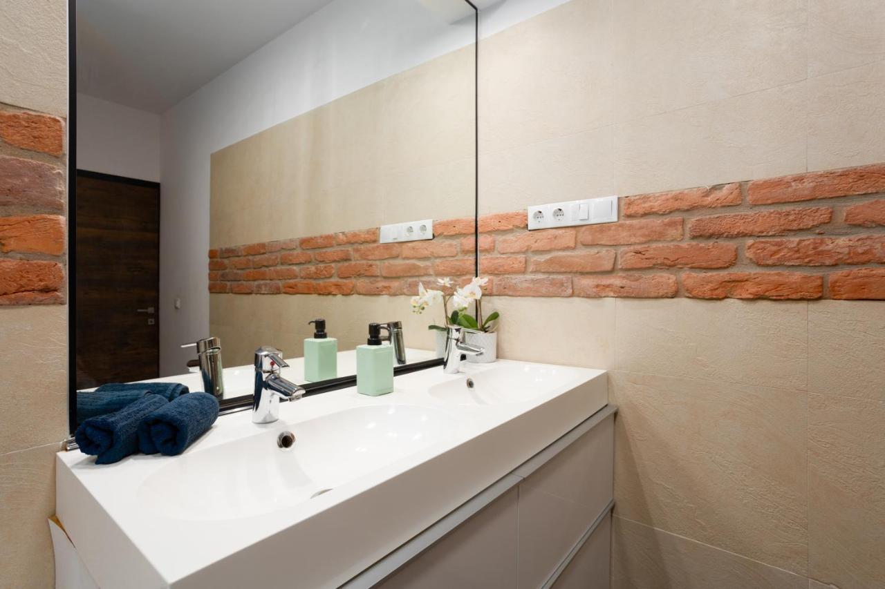 Nightingale Luxury Apartment Budapest Exterior photo